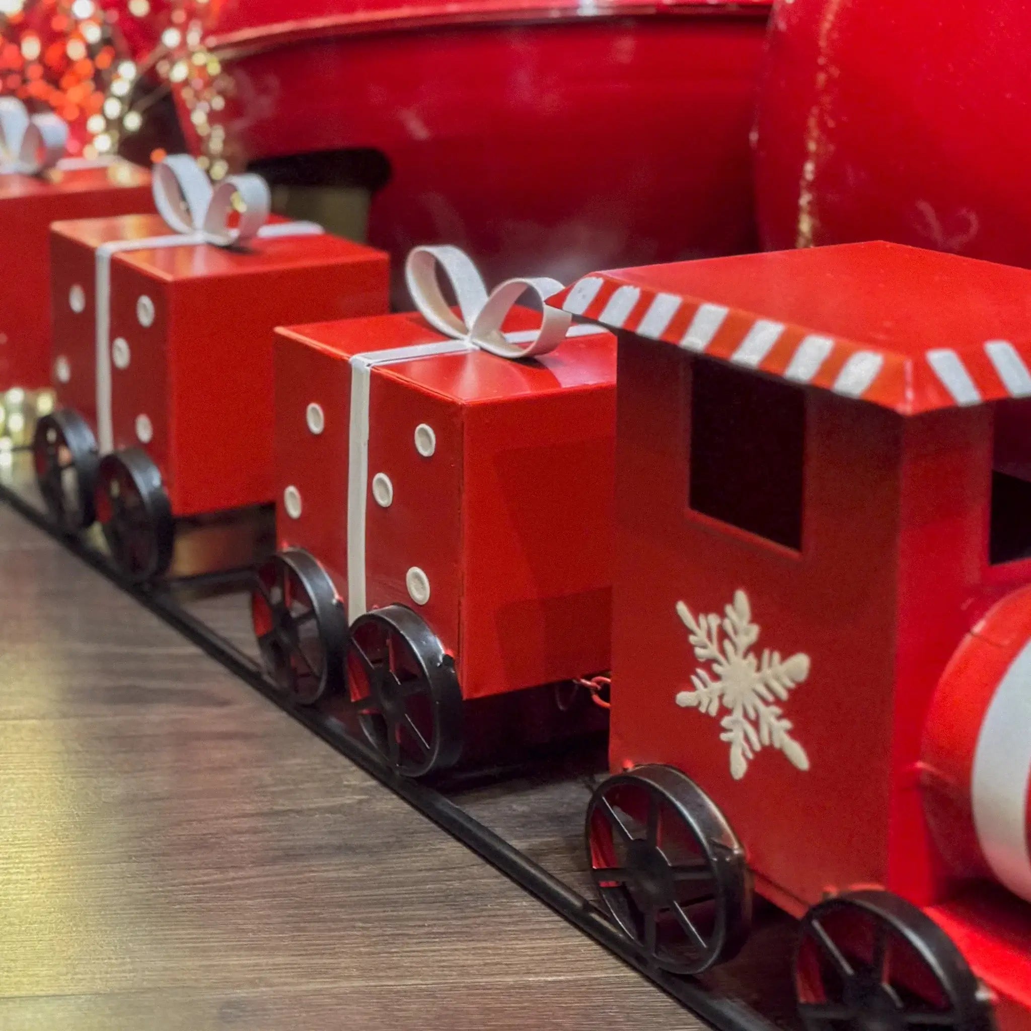 TREN REGALO DE METAL