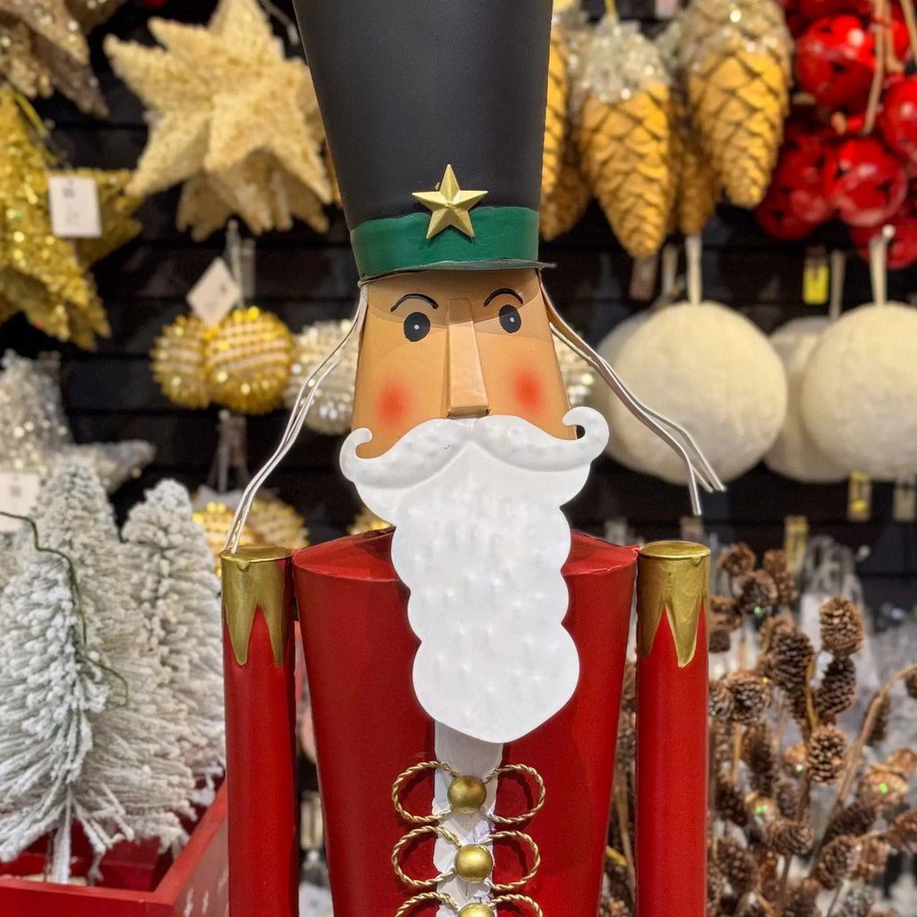 CASCANUECES DE METAL A90